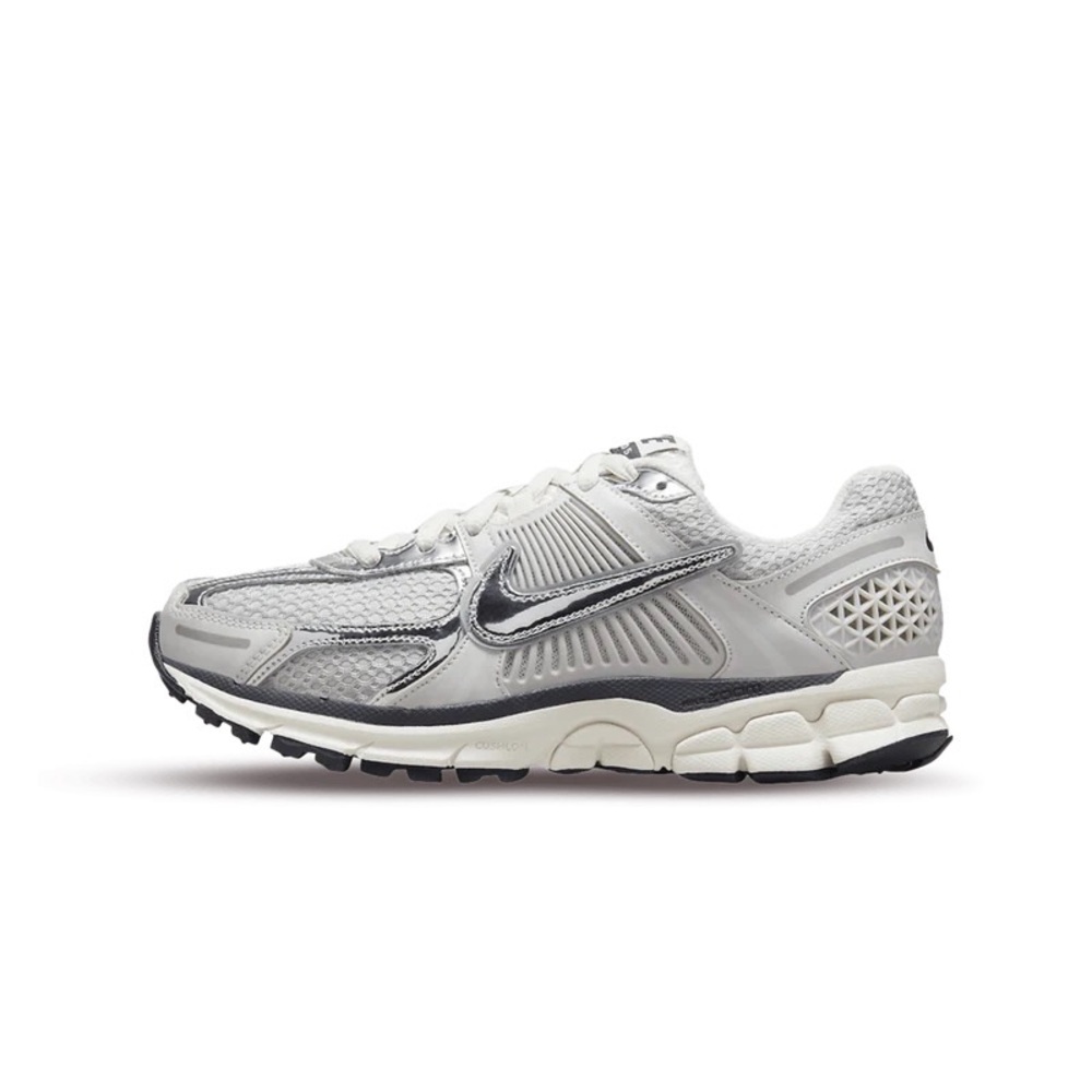Nike Zoom Vomero 5 Photon Dust Metallic Silver
